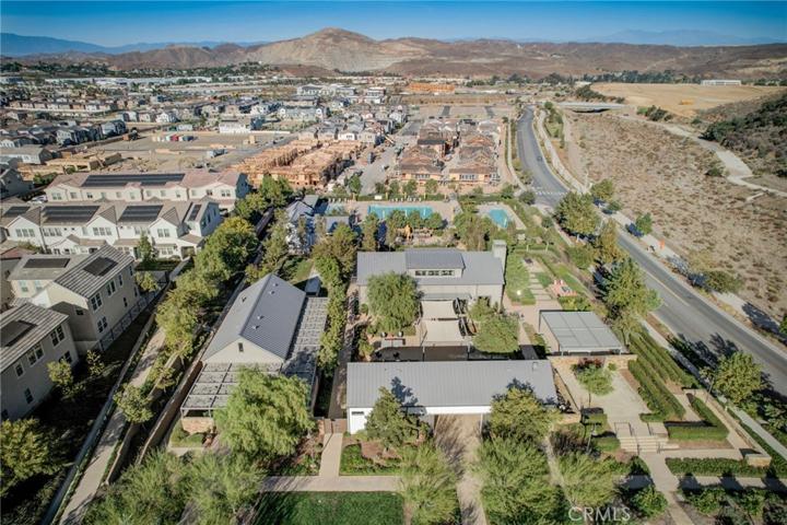 2521 Verna Drive Unit 108, Corona, California 92883