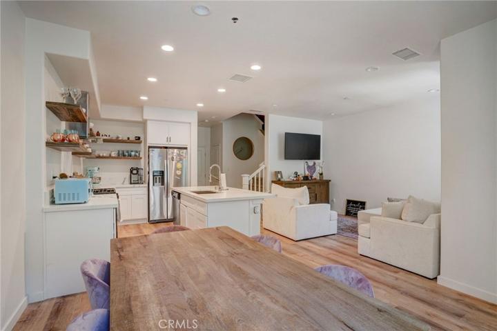 2521 Verna Drive Unit 108, Corona, California 92883