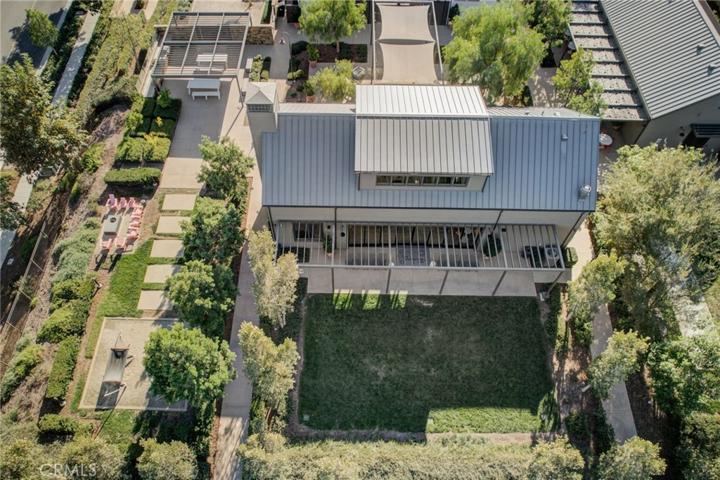 2521 Verna Drive Unit 108, Corona, California 92883