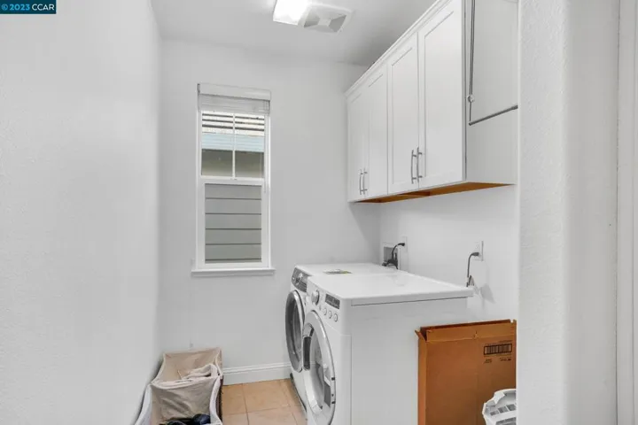 70 Citron Knl, Orinda, California 94563