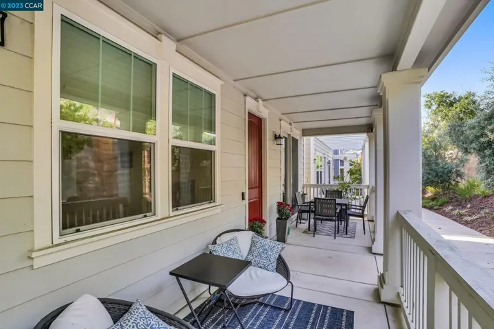 70 Citron Knl, Orinda, California 94563