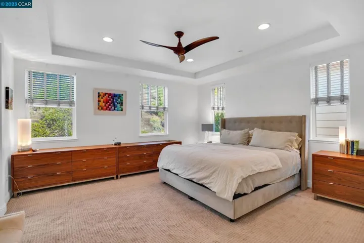 70 Citron Knl, Orinda, California 94563