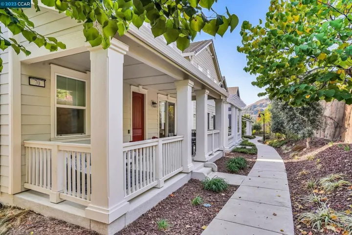 70 Citron Knl, Orinda, California 94563