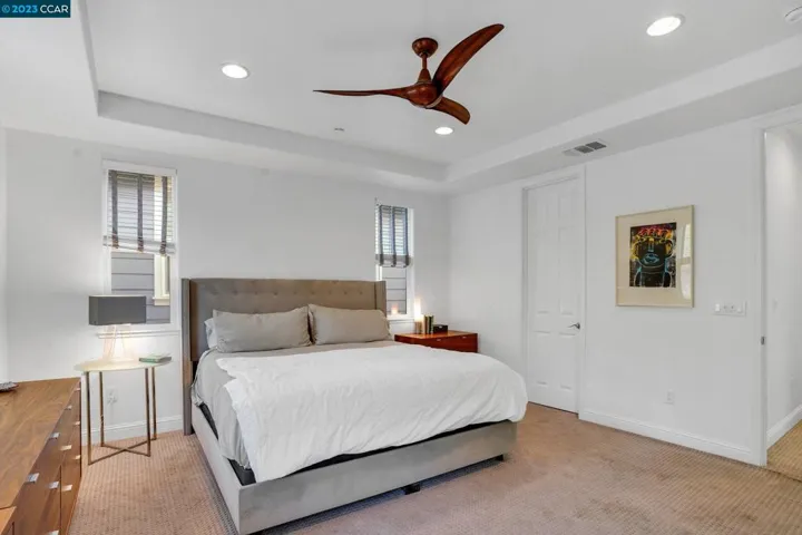 70 Citron Knl, Orinda, California 94563