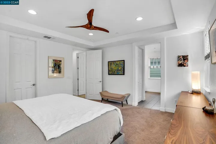 70 Citron Knl, Orinda, California 94563
