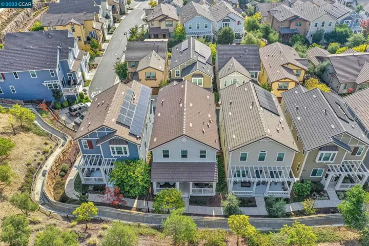 70 Citron Knl, Orinda, California 94563