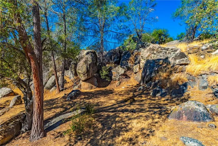 28976 Sequoia Court, Coarsegold, California 93614
