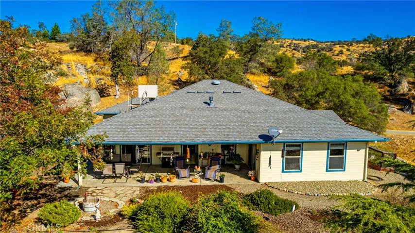 28976 Sequoia Court, Coarsegold, California 93614