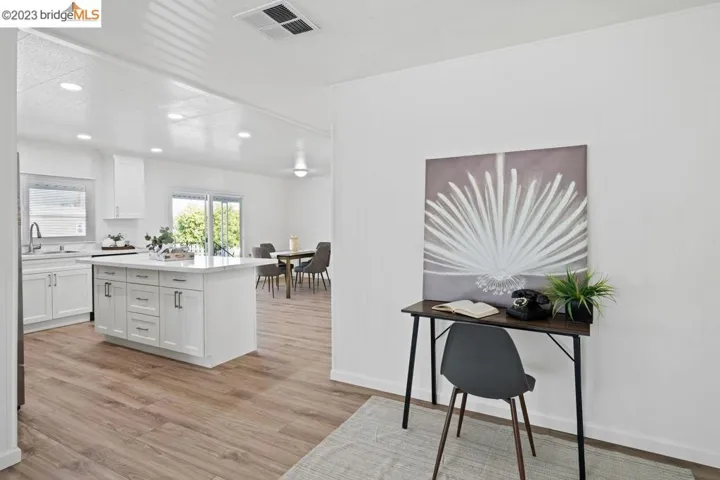 118 118 Zartop, Oakley, California 94561