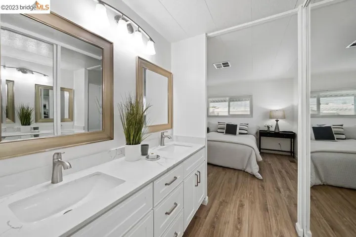 118 118 Zartop, Oakley, California 94561
