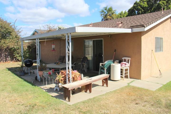 1119 Hal Avenue, Santa Maria, California 93454