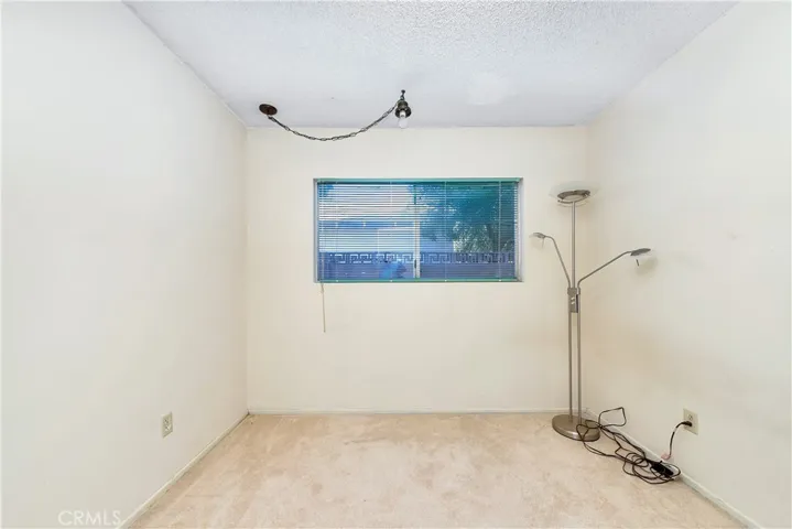 18814 Blythe Street, Reseda, California 91335