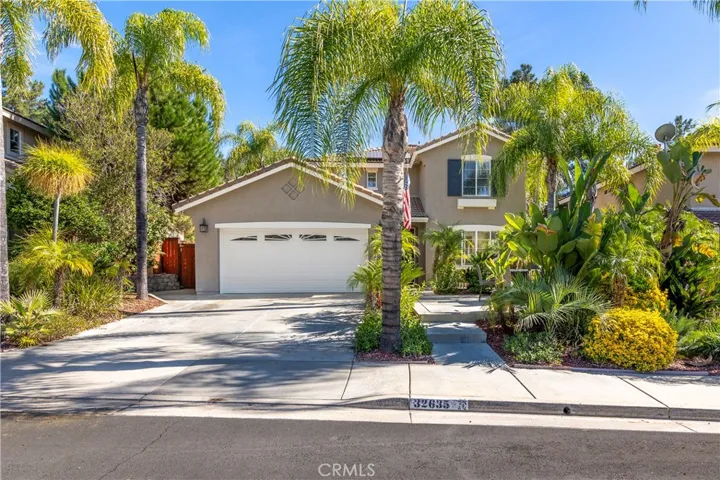 32635 Via Destello, Temecula, California 92592