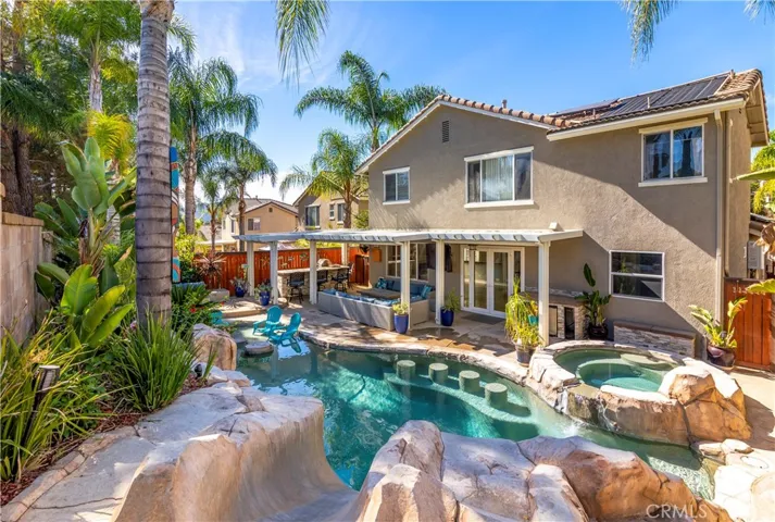 32635 Via Destello, Temecula, California 92592