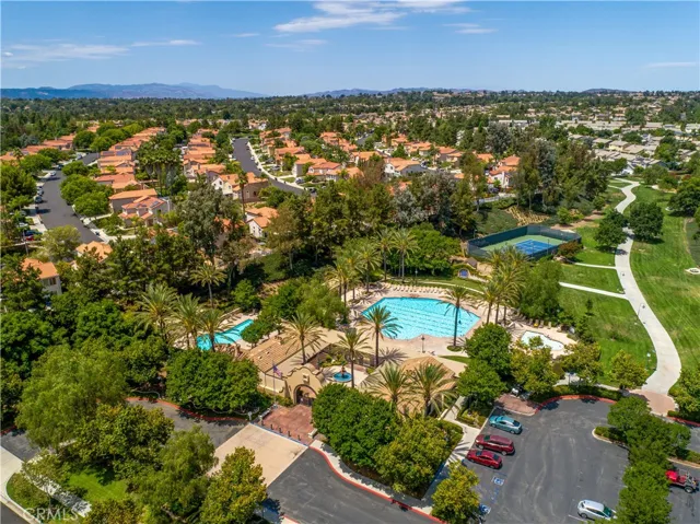 32635 Via Destello, Temecula, California 92592
