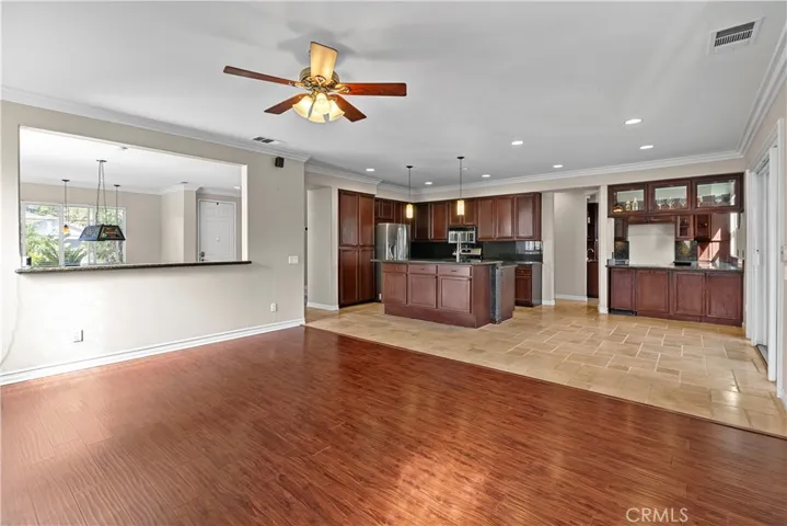 32635 Via Destello, Temecula, California 92592