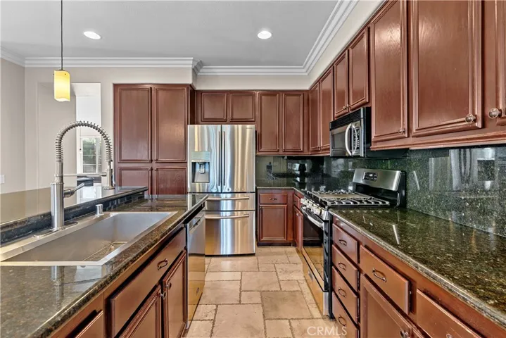 32635 Via Destello, Temecula, California 92592