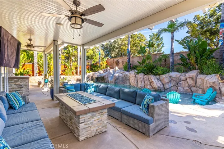 32635 Via Destello, Temecula, California 92592