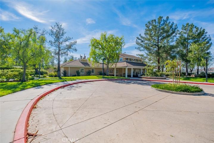28075 Daydream Way, Valencia, California 91354