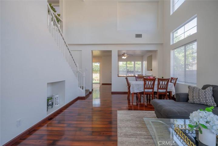 28075 Daydream Way, Valencia, California 91354
