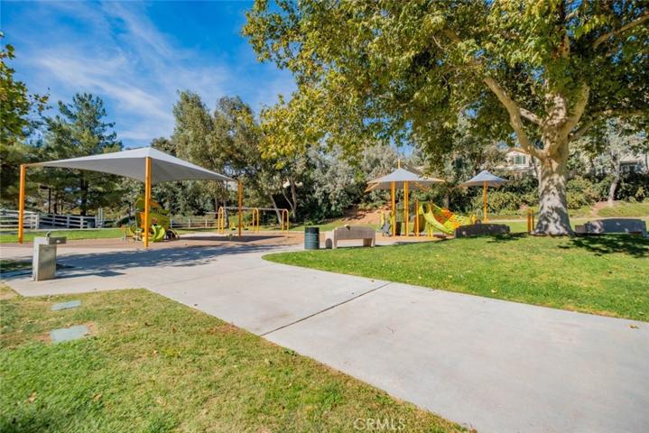 28075 Daydream Way, Valencia, California 91354