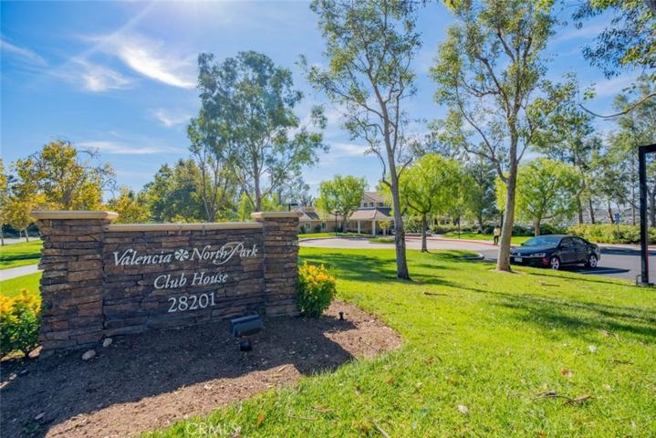 28075 Daydream Way, Valencia, California 91354