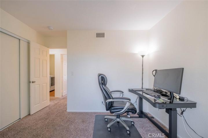 28075 Daydream Way, Valencia, California 91354