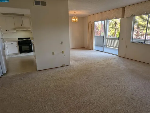 1305 Singingwood Ct Unit 2, Walnut Creek, California 94595