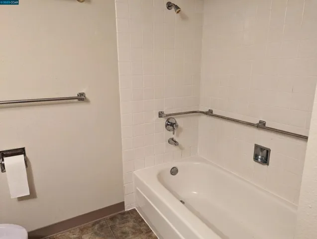 1305 Singingwood Ct Unit 2, Walnut Creek, California 94595