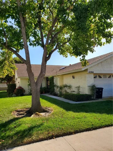42208 Village 42, Camarillo, California 93012