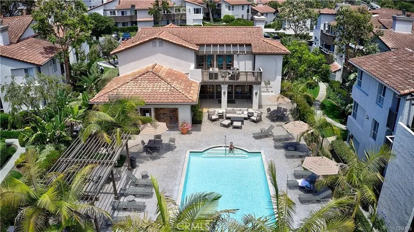 16 Corniche Drive Unit B, Dana Point, California 92629