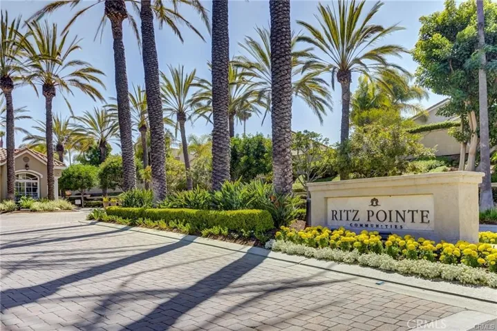 16 Corniche Drive Unit B, Dana Point, California 92629