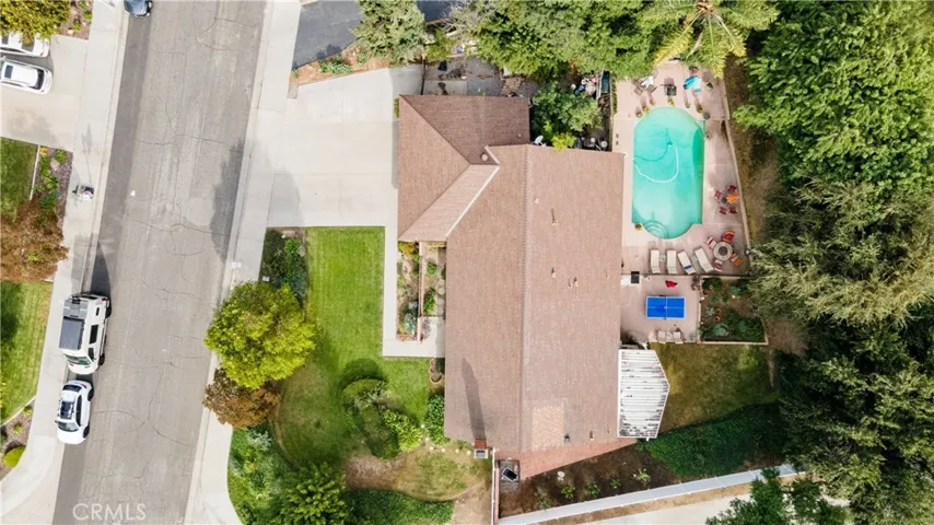 1320 Waterloo Court, Riverside, California 92506