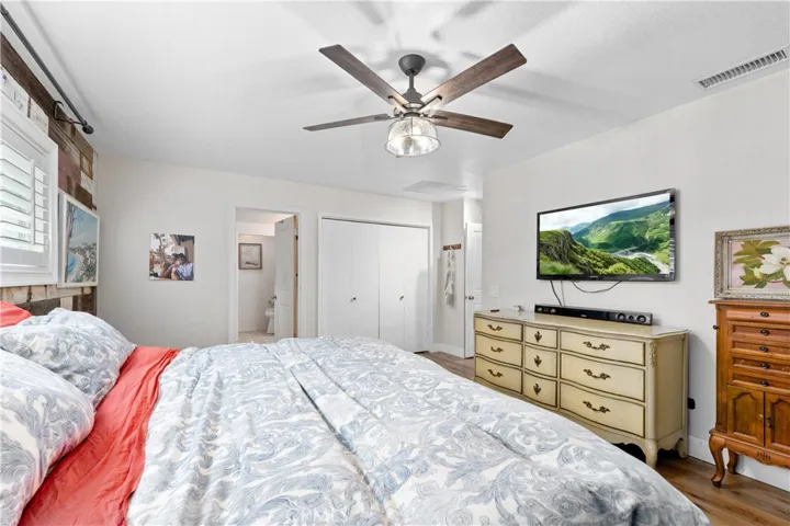 1320 Waterloo Court, Riverside, California 92506