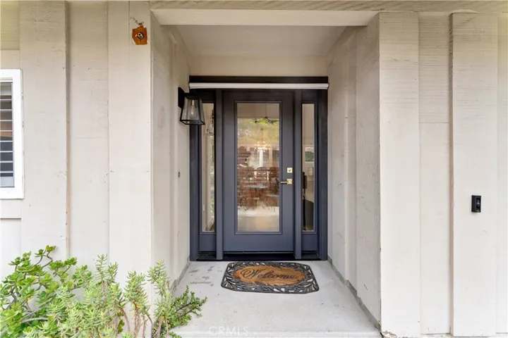 1320 Waterloo Court, Riverside, California 92506