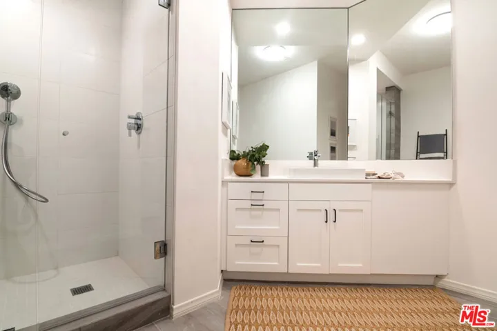 4180 Fair Avenue 205, Studio City, California 91602
