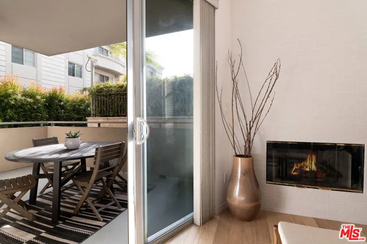 4180 Fair Avenue 205, Studio City, California 91602