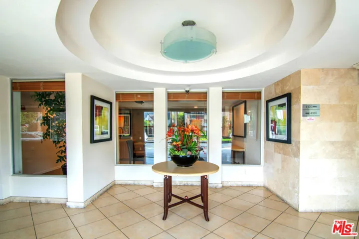 4180 Fair Avenue 205, Studio City, California 91602
