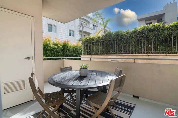 4180 Fair Avenue 205, Studio City, California 91602