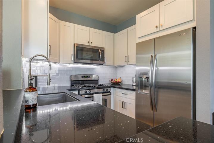 430 E Spruce Street Unit 65, Inglewood, California 90301
