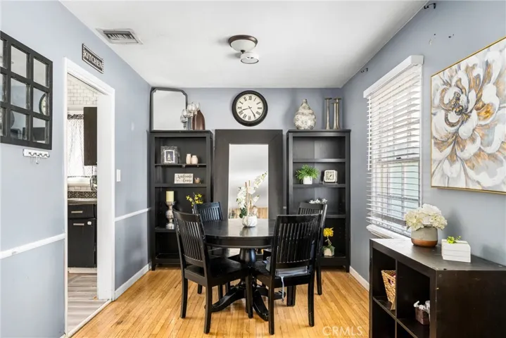 1414 E Maple, Orange, California 92866