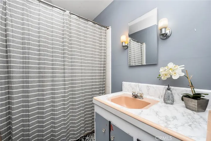 1414 E Maple, Orange, California 92866