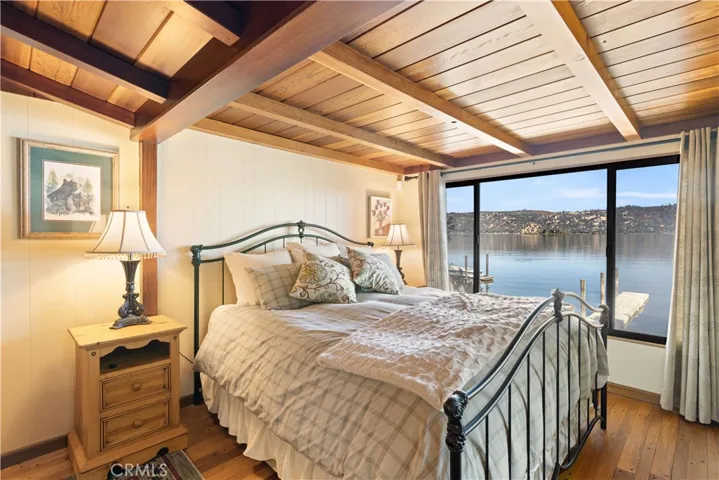 3296 Southlake Drive, Kelseyville, California 95451