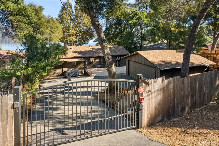 3296 Southlake Drive, Kelseyville, California 95451
