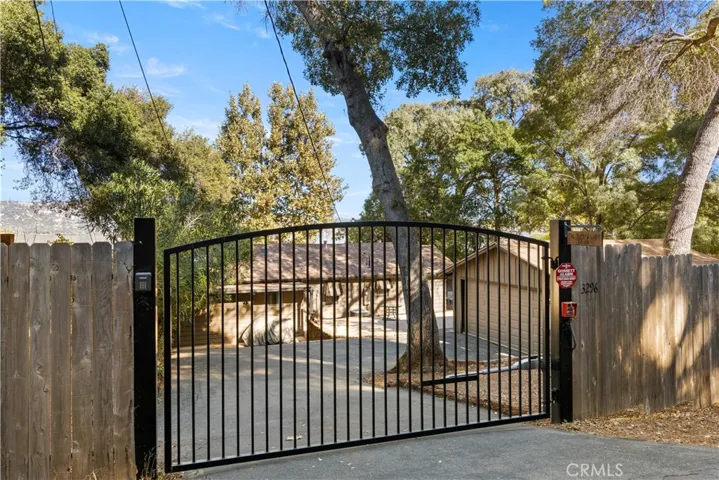 3296 Southlake Drive, Kelseyville, California 95451