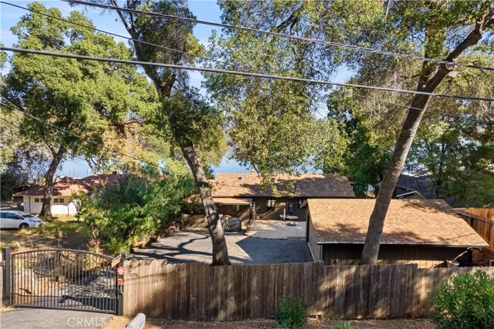 3296 Southlake Drive, Kelseyville, California 95451
