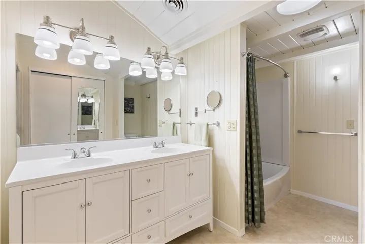 3296 Southlake Drive, Kelseyville, California 95451