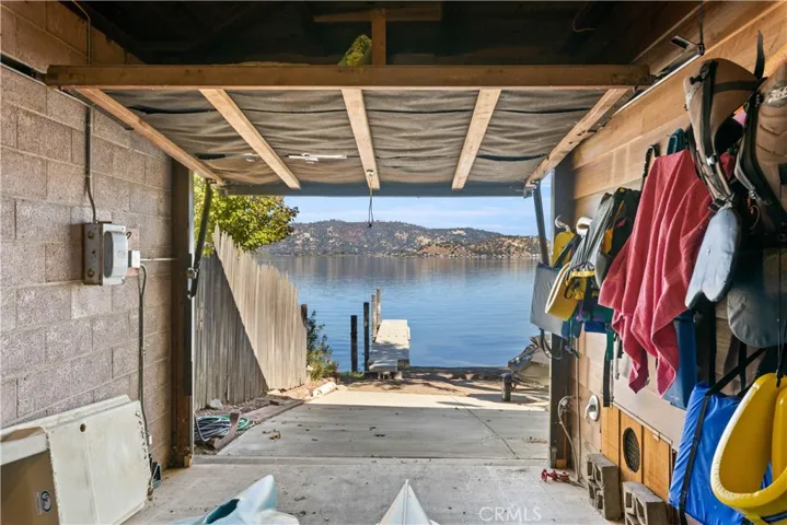 3296 Southlake Drive, Kelseyville, California 95451