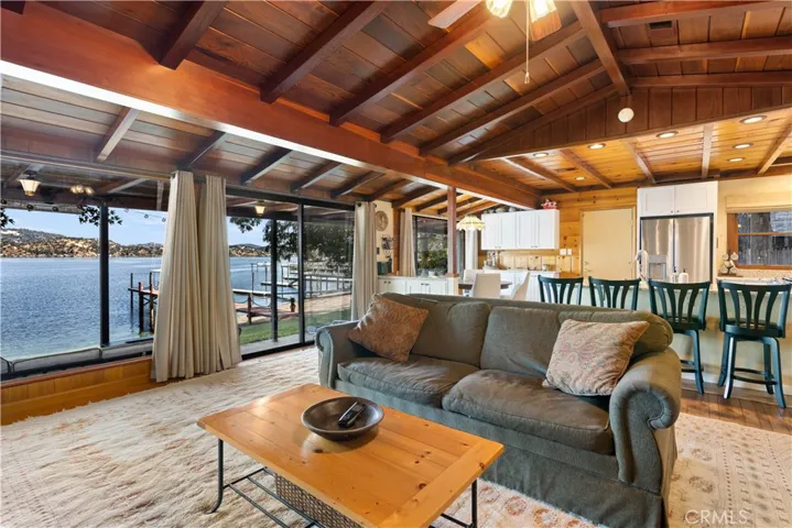 3296 Southlake Drive, Kelseyville, California 95451