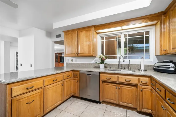 1770 Bridgeport Avenue, Claremont, California 91711